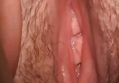Mulatto sinh viên dâm đãng, rất muốn làm tình. Cô ấy tự trao thân cho ﻿phim sec ba gia một chàng trai với một cái hung lớn, người đã biến cô ấy thành bệnh ung thư, với một cú thúc mạnh đã đẩy con cu của anh ta vào âm hộ đầy đặn của cô ấy