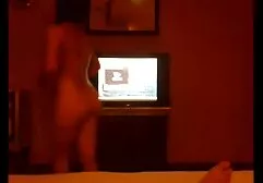Rám nắng, sexy Babe sau đào tạo secmay bay ba gia chị L. với một sợi dây