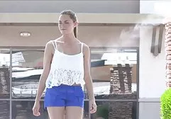 Mẹ được thổi sec phi cong tre lai may bay ba gia trong đít ngay trong nhà bếp