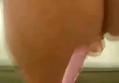 Gầy sexy Latina Chloe Amour fucks trong màu hồng leggings sec may bay ba gia