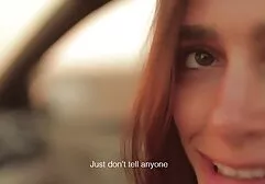 Các bitch fucks cô ấy sec dit gai gia hậu môn đít với cô ấy ngón tay