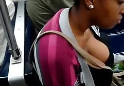 Một amateur bdsm đập một phim sec ba gia my trẻ, bị ràng buộc blondie và chị