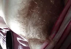 Vợ giật off chồng vòi secba gia nước vì một Lương