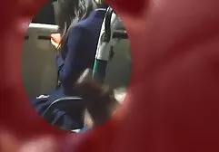Nửa cạo râu sec bà già điếm được fuck trong hậu môn